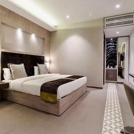 Kingston Resort Kanpur Exterior photo